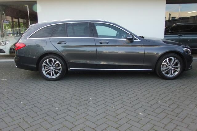 Mercedes-Benz C-KLASSE Estate 350 e Lease Edition / Stoelverwarming/ All-season / Nette auto