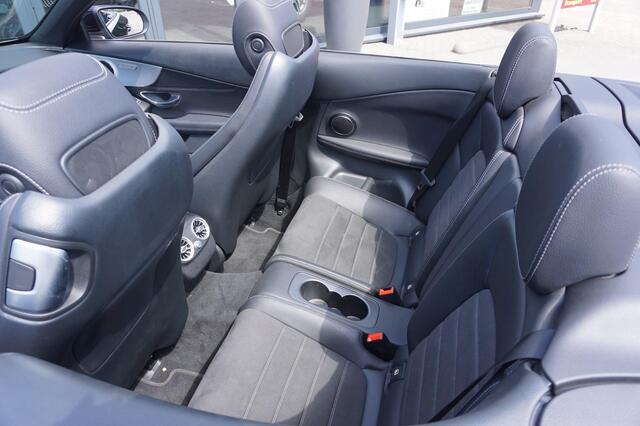 Mercedes-Benz C-KLASSE Cabrio 180 AMG