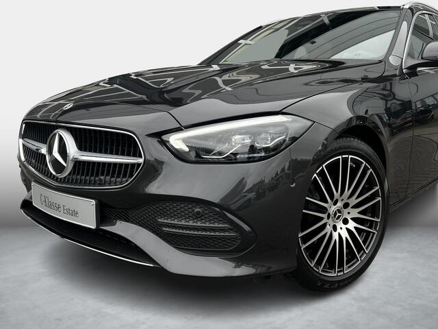 Mercedes-Benz C-KLASSE Estate 180 Star Edition Luxury LIMITED | Bruin Interieur | Panoramadak | Trekhaak | Burmester 3D Surround Sound | DISTRONIC afstandsassistent | Dodehoekassistent | Apple CarPlay | Android Auto | Elektrisch Verstelbare Stoelen + Memory