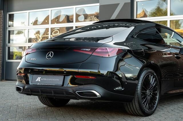 Mercedes-Benz C-KLASSE CLE 300e AMG Coupé | Panorama | Burmeister | 360° Camera | Stoelverwarming | Multibeam Led | Adapt. cruise | 19' Inch |