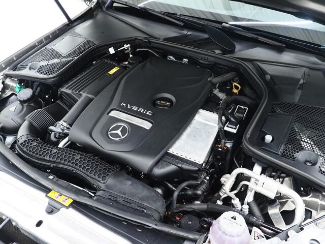 Mercedes-Benz C-KLASSE Estate 300 e 320PK | Virtual | Camera | Stoelverwarming | LED | Carplay | Trekhaak