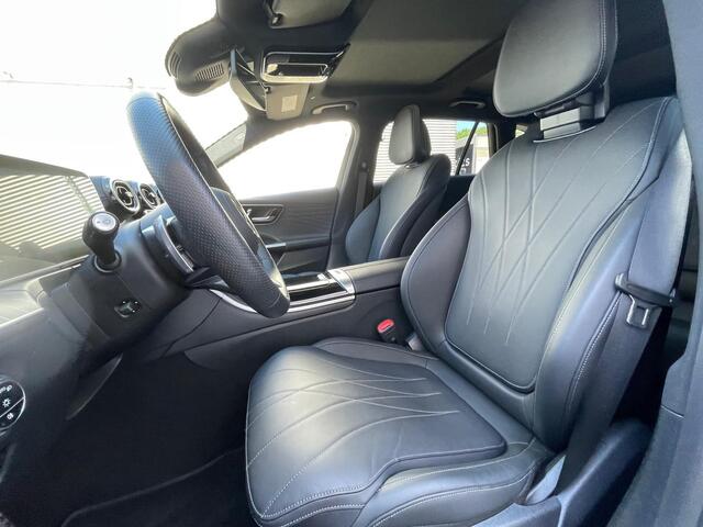 Mercedes-Benz C-KLASSE Estate 180 AMG Line | Premium | Nightpakket | Panoramadak | 360° Camera | Burmester® 3D | Head-up display | Sfeerverlichting | Apple & Android Carplay