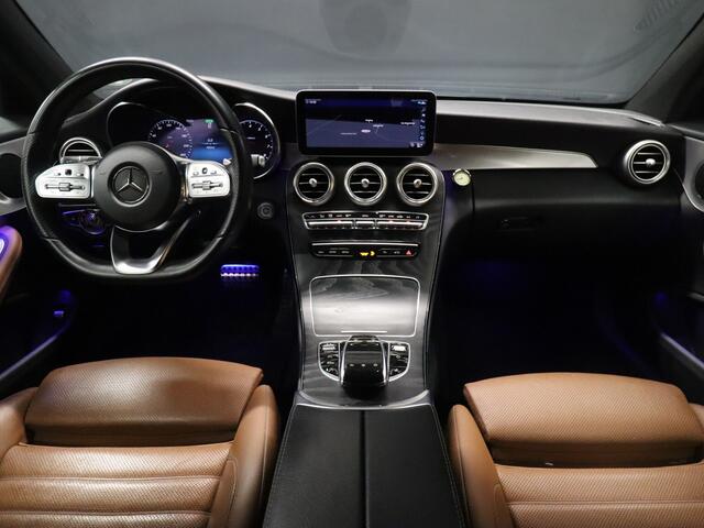 Mercedes-Benz C-KLASSE Coupé 200 AMG [SFEERVERLICHTING, APPLE CARPLAY, ANDROID, CAMERA, VOL LEDER, CRUISE, STOELEN ELEKTRISCH, FLIPPERS, NIEUWSTAAT]