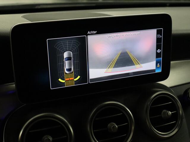Mercedes-Benz C-KLASSE Coupé 200 AMG [SFEERVERLICHTING, APPLE CARPLAY, ANDROID, CAMERA, VOL LEDER, CRUISE, STOELEN ELEKTRISCH, FLIPPERS, NIEUWSTAAT]