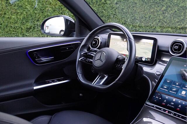 Mercedes-Benz C-KLASSE C 180 AMG Line Night | Dodehoek Camera Stoelverwarming