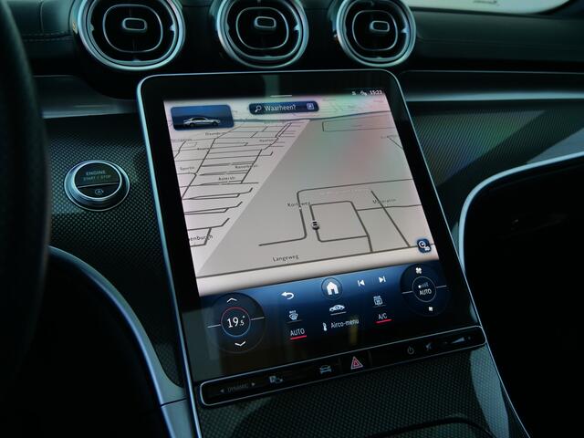 Mercedes-Benz C-KLASSE 200d 164pk AMG Line AUTOMAAT Panoramadak / Burmester Soundsystem / Adaptive Cruise-control / Camera
