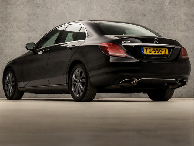 Mercedes-Benz C-KLASSE 180 Business Sport 157Pk Automaat (NAVIGATIE, CAMERA, LEDER, STOELVERWARMING, SPORTSTOELEN, PARKEERSENSOREN, LED KOPLAMPEN, TREKHAAK WEGKLAPBAAR, NIEUWSTAAT)
