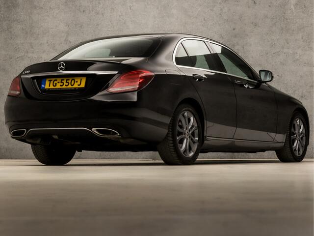Mercedes-Benz C-KLASSE 180 Business Sport 157Pk Automaat (NAVIGATIE, CAMERA, LEDER, STOELVERWARMING, SPORTSTOELEN, PARKEERSENSOREN, LED KOPLAMPEN, TREKHAAK WEGKLAPBAAR, NIEUWSTAAT)