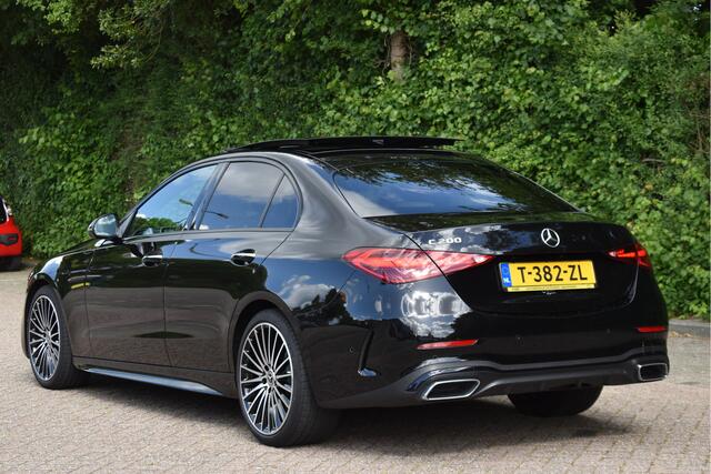Mercedes-Benz C-KLASSE 200 AMG Line | NL-Auto | Open dak | HUD | 360 gr.camera | Trekhaak | Keyless | Mem.stoelen | Full LED | Vol