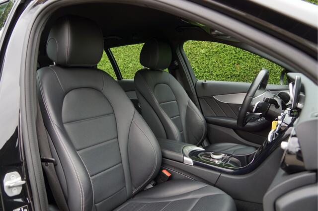 Mercedes-Benz C-KLASSE Estate C 180 Estate AMG Line | Trekhaak 1ste eigenaar Dealeronderhouden
