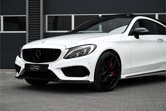 Mercedes-Benz C-KLASSE Coupé 250 AMG / PANO / NIGHT / LEDER / BURMESTER / 360 CAMERA / LED / SFEER / C63 PAKKET