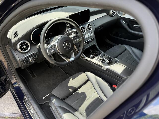 Mercedes-Benz C-KLASSE 220D Premium Plus Pack AMG / Burmester
