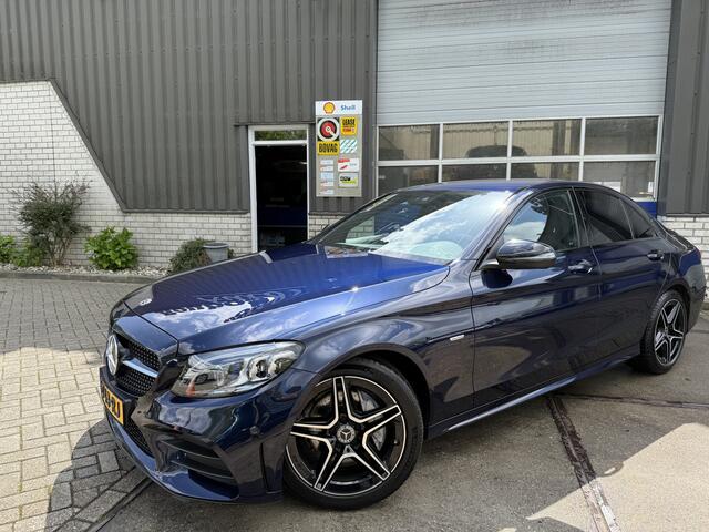 Mercedes-Benz C-KLASSE 220D Premium Plus Pack AMG / Burmester