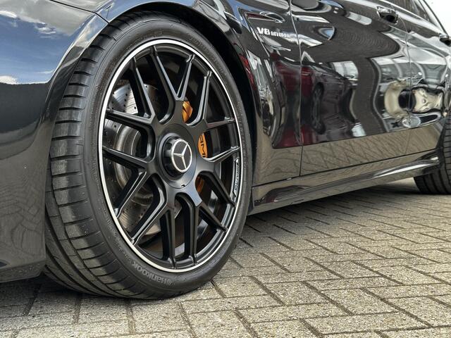 Mercedes-Benz C-KLASSE Estate C63 AMG | Burmester | AMG- Performance | Carplay | Stoelverwarming | Sfeer | 19 inch