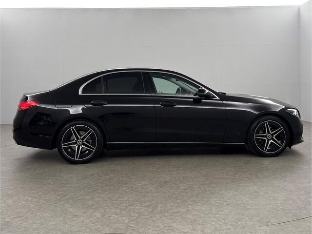 Mercedes-Benz C-KLASSE 180 AMG Luxury Line 170PK Sfeer Burmester Trekhaak LED Virtual Camera Carplay Clima Cruise Navi 18"LMV PDC