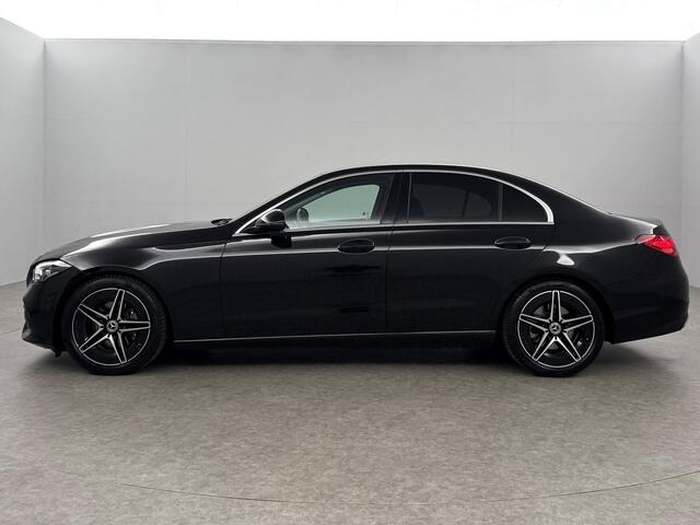 Mercedes-Benz C-KLASSE 180 AMG Luxury Line 170PK Sfeer Burmester Trekhaak LED Virtual Camera Carplay Clima Cruise Navi 18"LMV PDC
