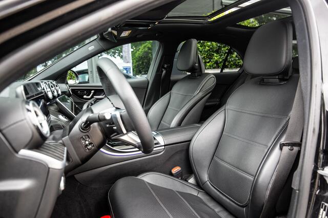 Mercedes-Benz C-KLASSE 300 d AMG Line Massage, Panorama