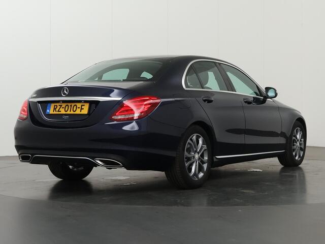 Mercedes-Benz C-KLASSE 180 Premium Plus | Panoramadak | Achteruitrijcamera | Stoelverwarming |