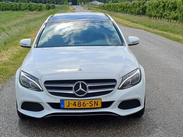 Mercedes-Benz C-KLASSE Estate 180 Business Solution AMG /Pano/LED/Trekh./Navi/17"/Elect. klep/