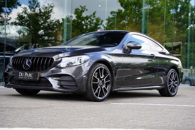 Mercedes-Benz C-KLASSE 300 Coupe 259 Pk AMG-Optiek Panorama Dak