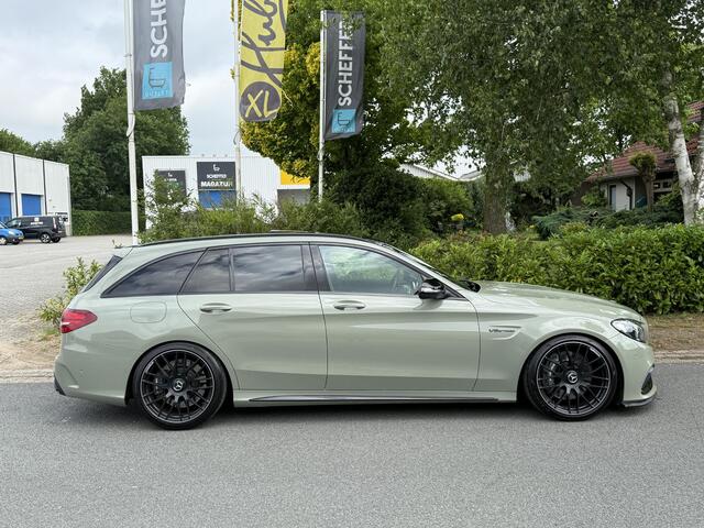 Mercedes-Benz C-KLASSE 63 AMG 476PK BurmesteroPanooKW-Schroefset