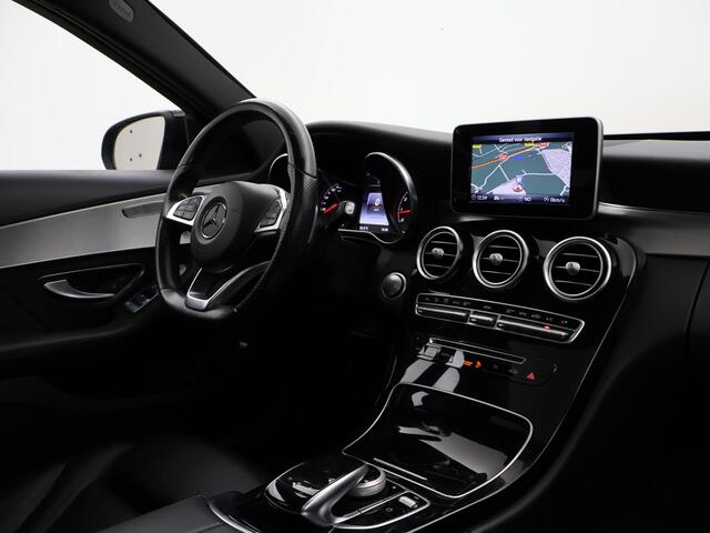 Mercedes-Benz C-KLASSE 180 AMG NIGHT EDITION AUT7. + PANORAMA | 19 INCH | CAMERA | LED | KEYLESS