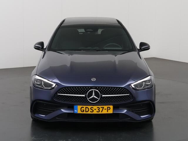 Mercedes-Benz C-KLASSE Estate 180 AMG Line | Nightpakket | 19-Inch | Panoramadak | Apple Car Play | Massagestoelen | Stoelventilatie + -verwarming