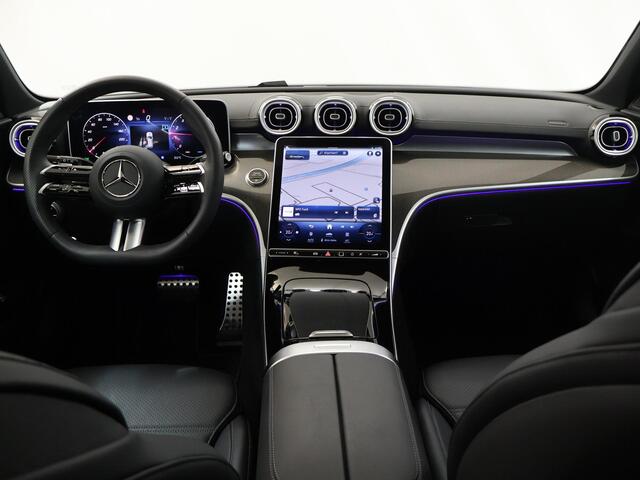 Mercedes-Benz C-KLASSE Estate 180 AMG Line | Nightpakket | 19-Inch | Panoramadak | Apple Car Play | Massagestoelen | Stoelventilatie + -verwarming