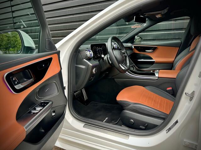 Mercedes-Benz C-KLASSE 180 AMG Line BI-COLOR LEDER|SFEER|CAMERA