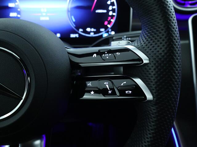Mercedes-Benz C-KLASSE 300 e AMG Line Sfeerverlichting | Achteruitrijcamera | Apple CarPlay | Stoelverwarming voor | Inclusief 24 maanden MB Certified garantie voor Europa.