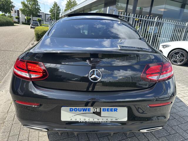 Mercedes-Benz C-KLASSE Coupé 180 AMG Line Night Pano-Dak | Keyless | Burmester | Stoelverw.