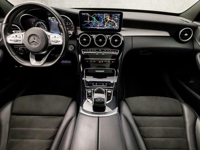 Mercedes-Benz C-KLASSE Estate 300 e Business Solution AMG 320Pk Automaat (PANORAMADAK, APPLE CARPLAY, SFEERVERLICHTING, CAMERA, LEDER/ALCANTARA, SPORTSTOELEN, GETINT GLAS, ELEK ACHTERKLEP, CRUISE, NIEUWSTAAT)
