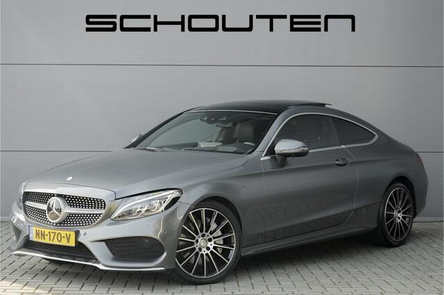 Mercedes-Benz C-KLASSE Coupé 300 AMG Pano Burmester Distronic 19"