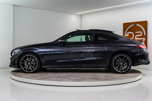 Mercedes-Benz C-KLASSE Coupé 300 Premium+ AMG 259PK | C43 Diff. | Pano | Sfeer | Air Balance | 12 MND Garantie