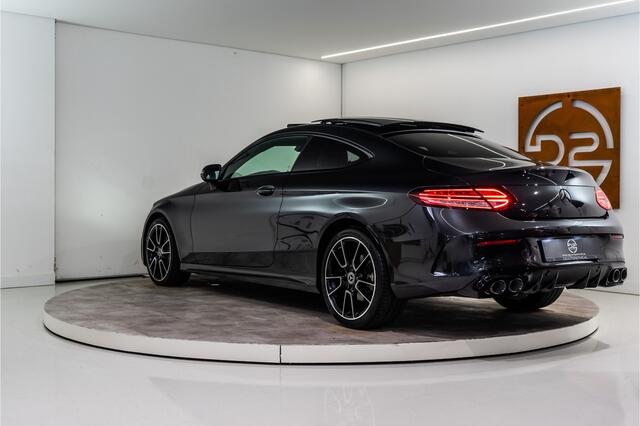 Mercedes-Benz C-KLASSE Coupé 300 Premium+ AMG 259PK | C43 Diff. | Pano | Sfeer | Air Balance | 12 MND Garantie