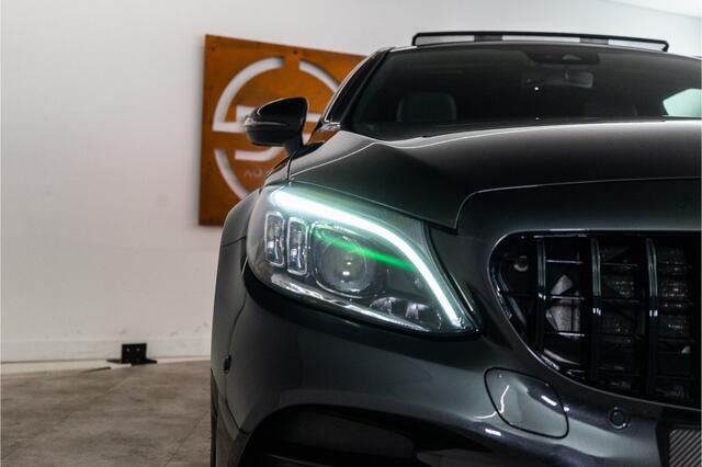 Mercedes-Benz C-KLASSE Coupé 300 Premium+ AMG 259PK | C43 Diff. | Pano | Sfeer | Air Balance | 12 MND Garantie