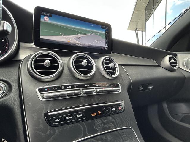 Mercedes-Benz C-KLASSE 180 AMG // Panoramadak // MultiBeam LED // Nightpakket // Digitaal Dashbord // Carplay // Sfeerverlichting