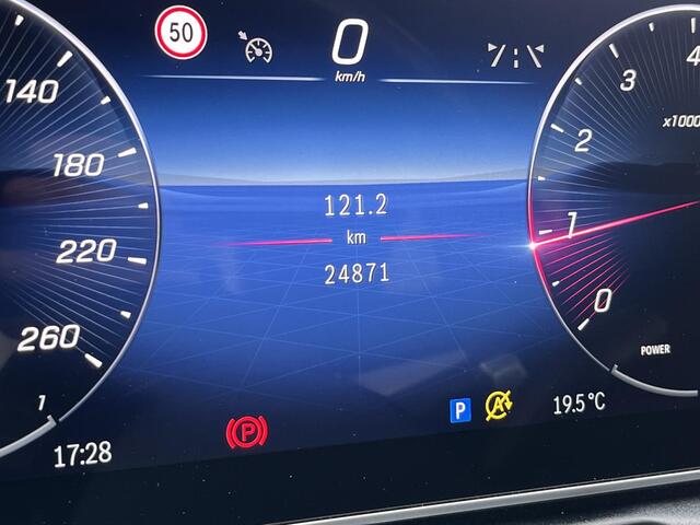 Mercedes-Benz C-KLASSE Estate 200 Launch Edition AMG Line Pano Leder Sfeer NL au