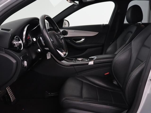 Mercedes-Benz C-KLASSE 180 AMG Sport Edition | Stoelverwarming | Camera | Leder | Navigatie | Full LED | Park Assist | Climate control | Bluetooth