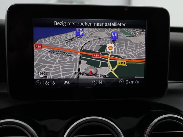 Mercedes-Benz C-KLASSE 180 AMG Sport Edition | Stoelverwarming | Camera | Leder | Navigatie | Full LED | Park Assist | Climate control | Bluetooth