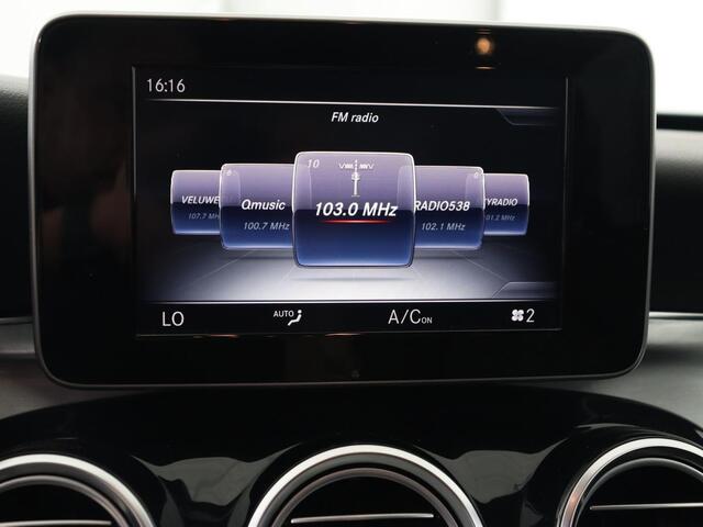 Mercedes-Benz C-KLASSE 180 AMG Sport Edition | Stoelverwarming | Camera | Leder | Navigatie | Full LED | Park Assist | Climate control | Bluetooth