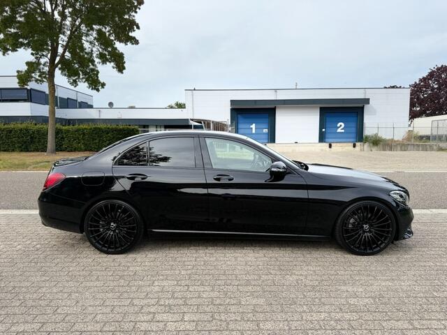 Mercedes-Benz C-KLASSE Limousine Xenon Led