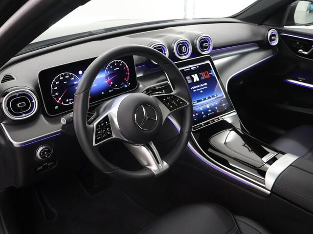 Mercedes-Benz C-KLASSE 180 Luxury Line | Panoramadak | Apple Car Play | LED | Stoelverwarming | 18" lichtmetalen velgen |