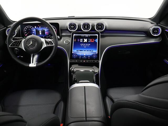 Mercedes-Benz C-KLASSE 180 Luxury Line | Panoramadak | Apple Car Play | LED | Stoelverwarming | 18" lichtmetalen velgen |