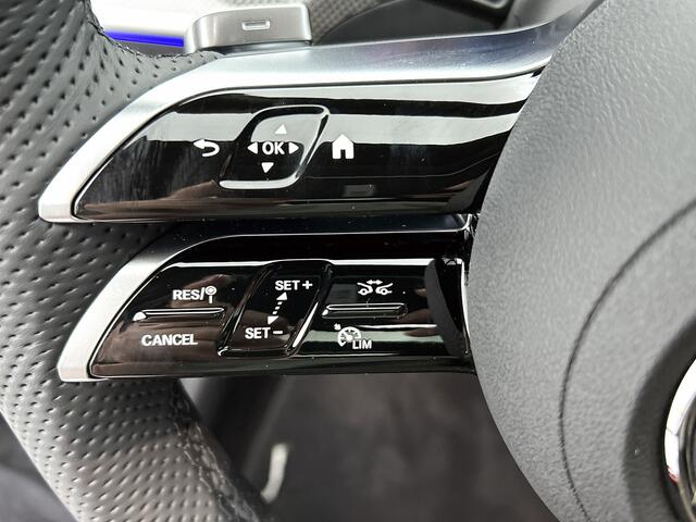 Mercedes-Benz C-KLASSE 300 e Business Solution AMG | Trekhaak | Middenconsole metaalstructuur | Nightpakket | Panoramaschuifdak | Antidiefstalpakket GUARD 360° Plus | Parkeerpakket met 360°-camera | Voorstoelen met Memory |