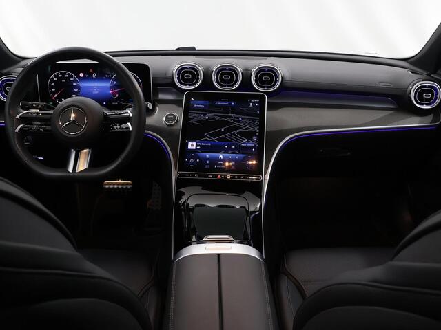 Mercedes-Benz C-KLASSE Estate 180 AMG Night | Panoramadak | 19 inch lichtmetalen velgen | Massage stoelen | Memory pakket | Night Pakket | Sfeerverlichting |