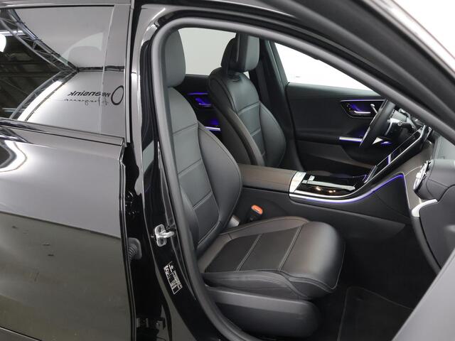 Mercedes-Benz C-KLASSE Estate 180 AMG Night | Panoramadak | 19 inch lichtmetalen velgen | Massage stoelen | Memory pakket | Night Pakket | Sfeerverlichting |