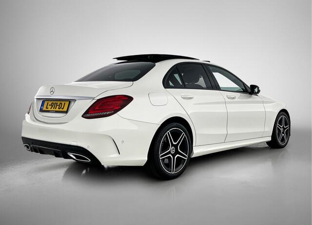 Mercedes-Benz C-KLASSE 180 AMG-line | Night pakket | Panorama Schuifdak | Alarm klasse 3 SCM | MultiBeam Led | 360gr Camera en parkeersensoren | Sfeerverlichting Inclusief 24 maanden MB Certified garantie voor Europa.