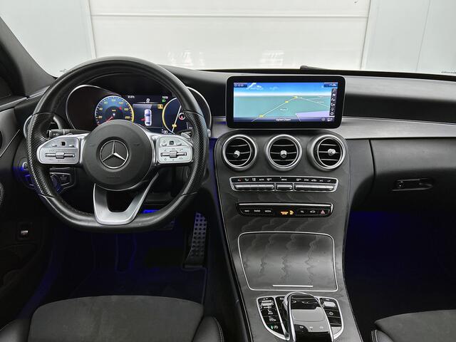 Mercedes-Benz C-KLASSE 180 AMG-line | Night pakket | Panorama Schuifdak | Alarm klasse 3 SCM | MultiBeam Led | 360gr Camera en parkeersensoren | Sfeerverlichting Inclusief 24 maanden MB Certified garantie voor Europa.