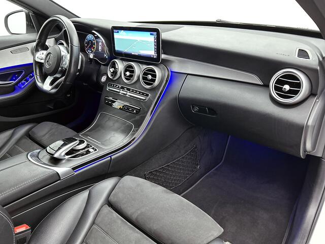Mercedes-Benz C-KLASSE 180 AMG-line | Night pakket | Panorama Schuifdak | Alarm klasse 3 SCM | MultiBeam Led | 360gr Camera en parkeersensoren | Sfeerverlichting Inclusief 24 maanden MB Certified garantie voor Europa.